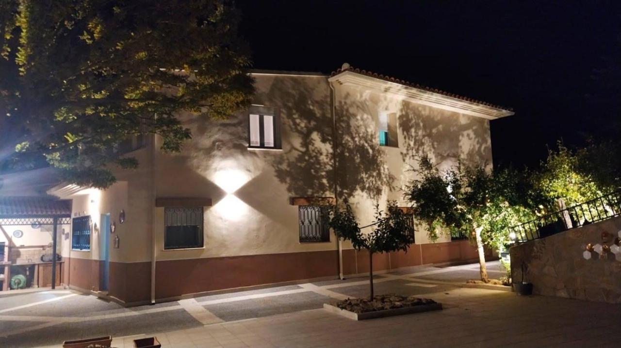 Cortijo La Torre De Caniles La Vega  Exterior photo